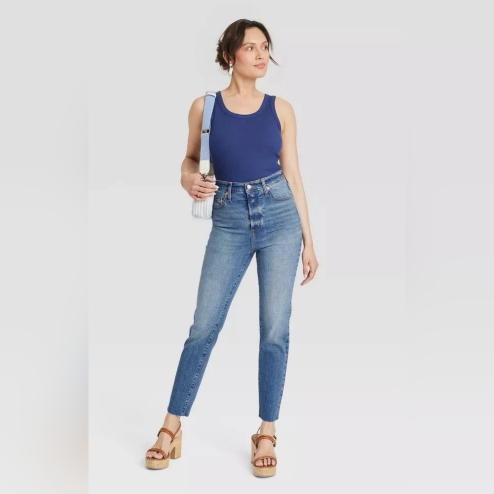 UNIVERSAL THREAD High Rise 90s Slim Buttonfly Blue Jeans from Target. Size 8R.